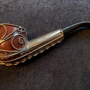 Vintage unused  Briar wood Estate pipe with Metal filagree work