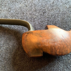 Vintage Hardwood wooden Estate pipe in the shape of a clog