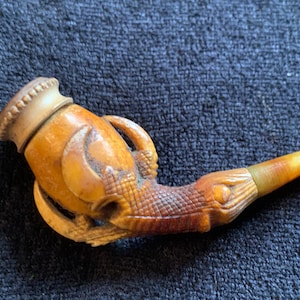 Antique used Meerschaum Estate Eagle Claw Pipe
