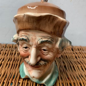 Vintage Bond Ware Pottery Tobacco container