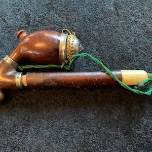 Antique Used Black Forest Trolean Briar wood Estate pipe