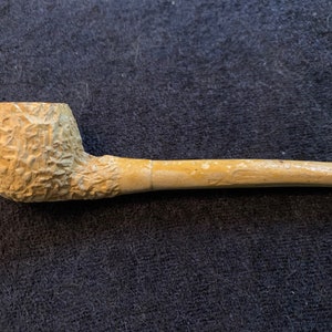 Vintage 19th century unused  Orange peel / Nest finish clay Pipe