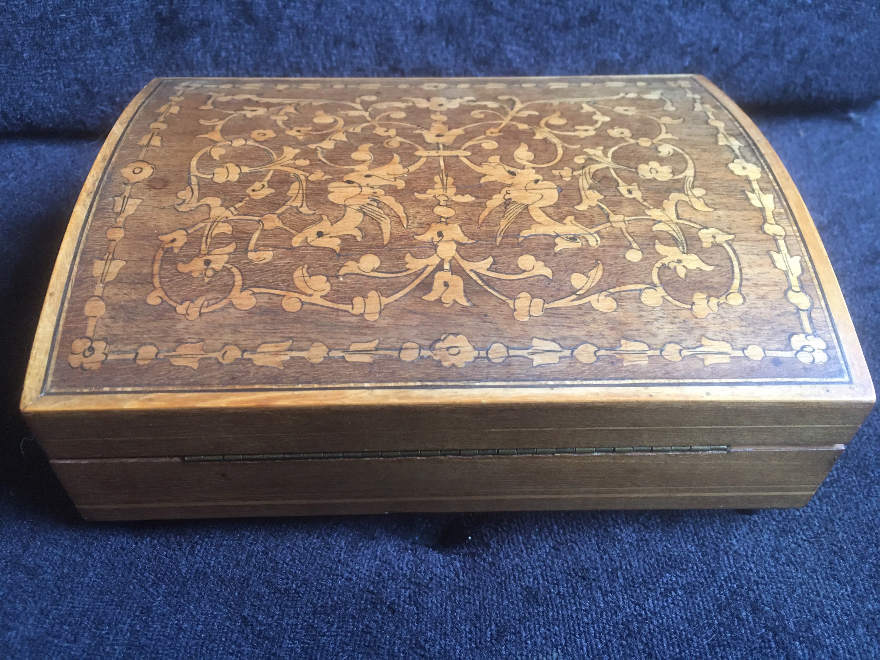 シガレットボックス（タバコケース）オルゴール付きオーストリア製