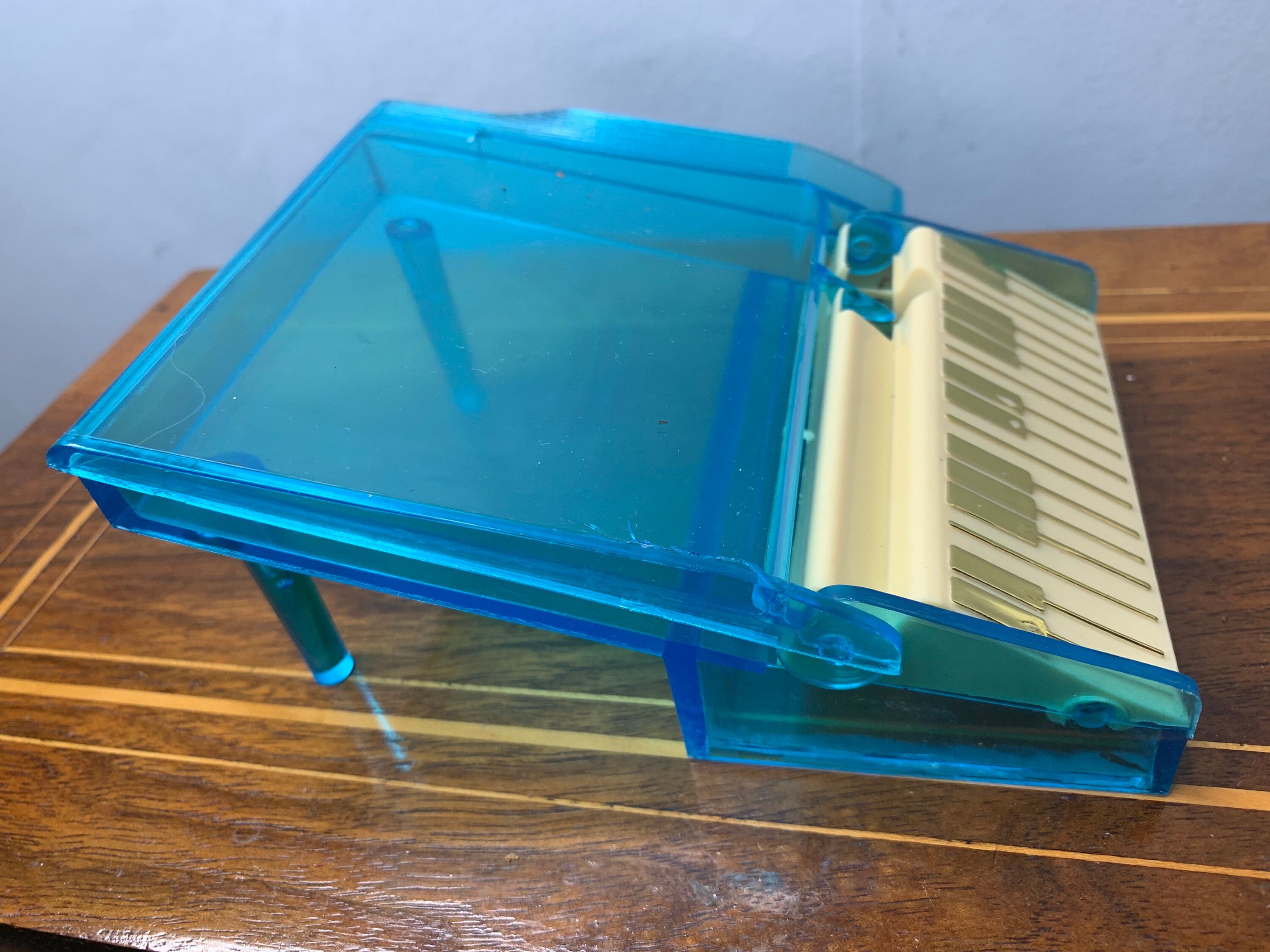 Vintage Plastic Grand Piano Cigarette Dispenser With Original Box and  Instructions