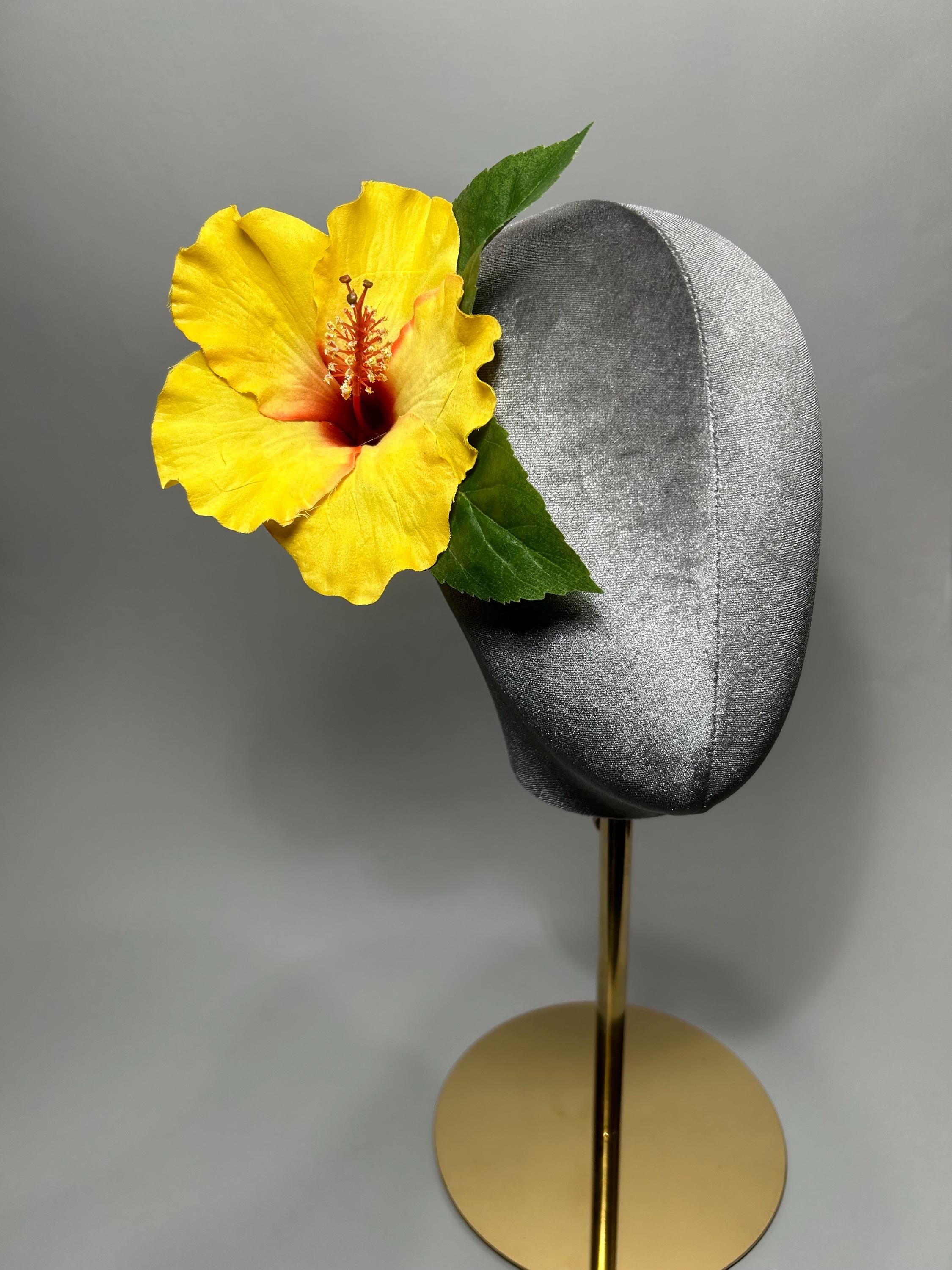 Hawaiian pin up girl - Etsy 日本
