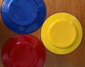 Lot of 3  Vintage Primary color Enamelware Plates Camping