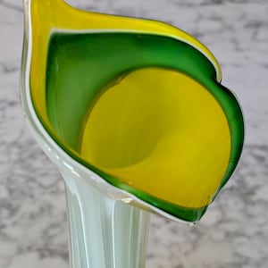 Vintage Murano Art Glass Flower Vase Calla Lily 11 1/2&quot; Tall White Green Yellow