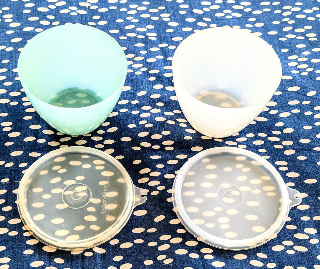 Vintage 1950's Tupperware Refrigerator 2 Bowls #148 With Tupper Seal 2 ...