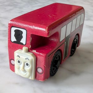 Thomas The Tank Engine & Friends Wooden Railway Bertie Bus Maroon Magnetic Train