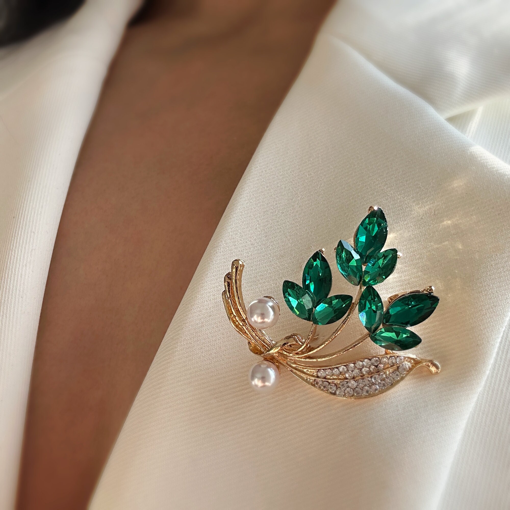 Brooches Etsy Sweden