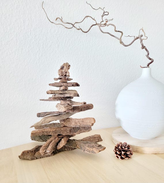 Holzbaum aus Baumrinde Treibholz Weihnachtsbaum skandinavisch Tannenbaum nachhaltig deko handmade Schwemmholz Fensterdeko holzdeko