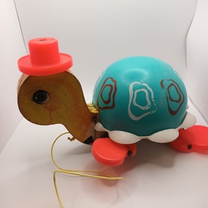 Vintage 1962 Fisher Price Tippy Toe Turtle Pull Along Toy As Is