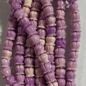 20pcs Crown Flower 8x8mm Variegated Lavender and Taupe Beige