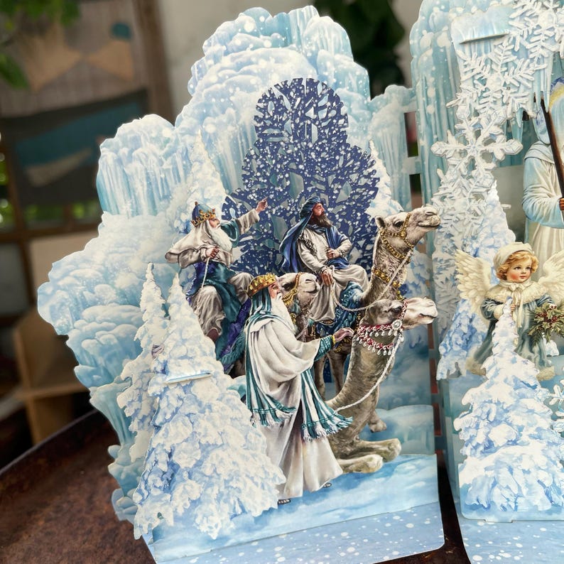 Carte de printemps pop-up Winter Wonderland fabriquée à la main, carte de printemps 3D fantaisiste avec crèche et flocons de neige image 7