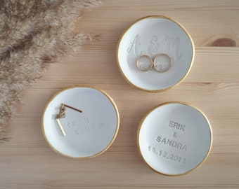 Customizable wedding ring dish