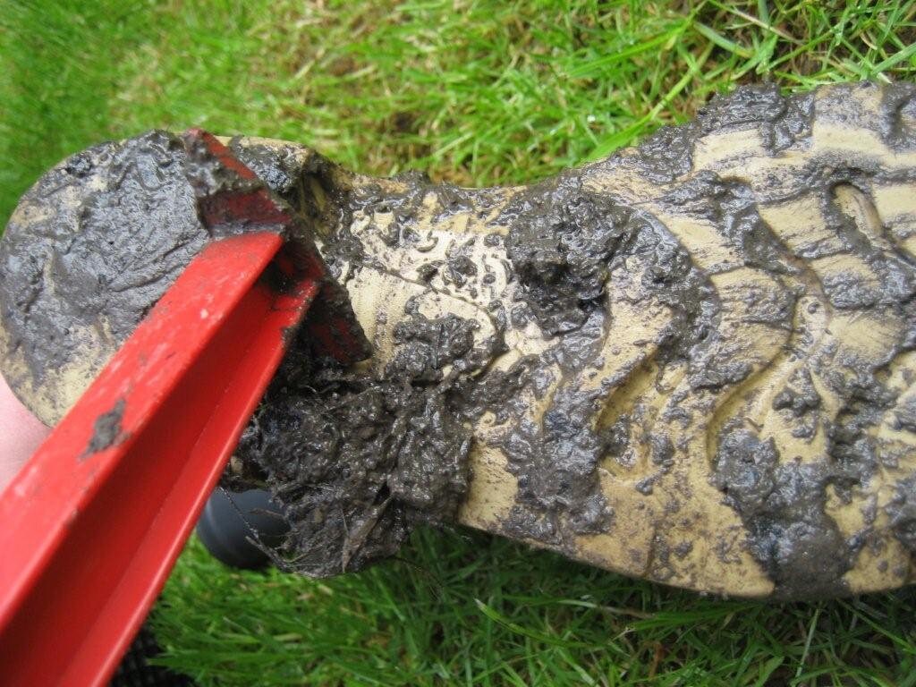 muddy boot cleaning