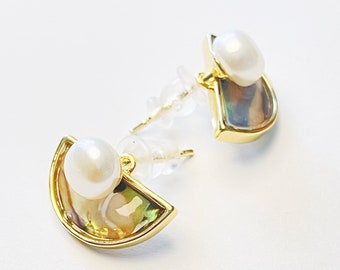 2-in-1 Natural Fresh Water Pearl Mother of Pearls Earrings on 18K Plated Silver Stud Earrings