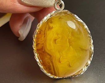 100% Natural Butterscotch Honey Green Marbling Swirl Baltic Amber Pendant on 925 Silver