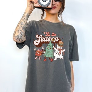 Retro Christmas Comfort Colors Shirt, Tis The Season, Vintage Christmas Shirt, Funny Holiday Shirt, Cute Christmas T,