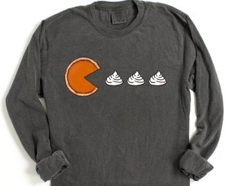 Camiseta retro de pastel de calabaza estilo arcade, manga larga en colores vintage otoñales cómodos.