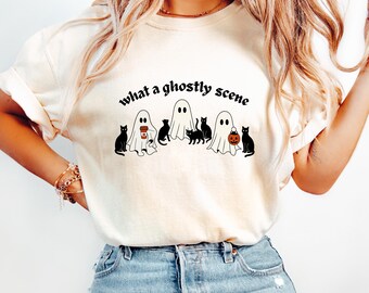 Vintage Style Black Cat Halloween Shirt: Comfort Colors Cotton Tee