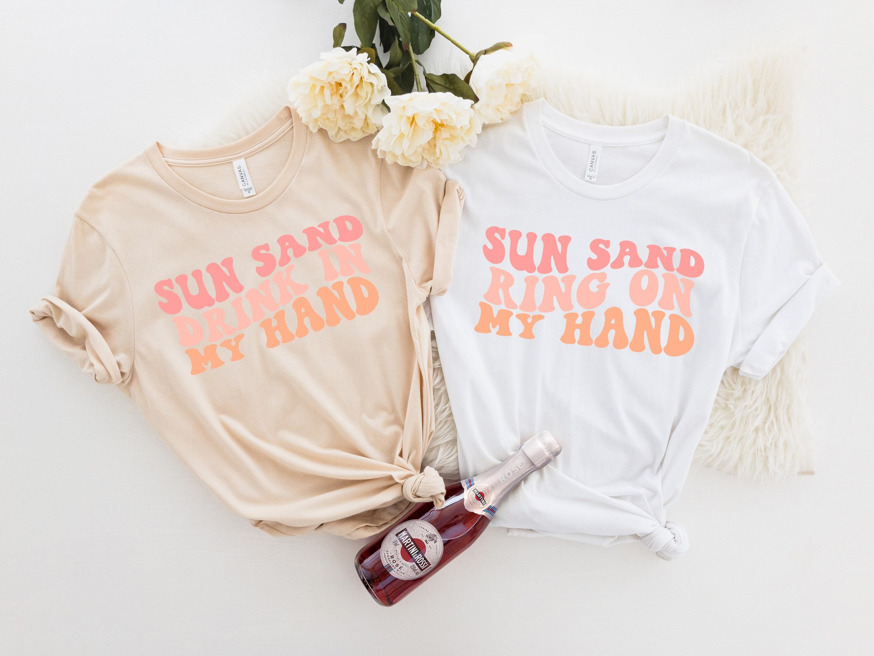 Suns (Wavy Font) T-shirt