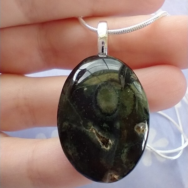 Kambamba Jaspis Anhänger