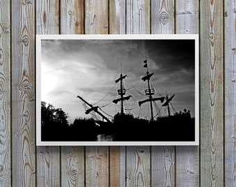 Black and White wall art,Instant download,Ship print,Sailing ship photo,Sunset Print,Nautical art print,Black and white wall decor,art print