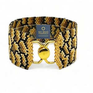 Golden Wall - even count peyote stitch bracelet pattern (not a physical bracelet)