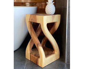 FaHome houten kruk - elegante houten bijzettafel (50x28x28cm) - houten kruk gemaakt van massief suarhout - handgemaakte houten bijzettafel