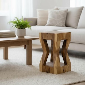 Sgabello in legno FaHome - Elegante tavolino in legno (50x28x28cm) - Sgabello in legno - Tavolino fatto a mano in legno