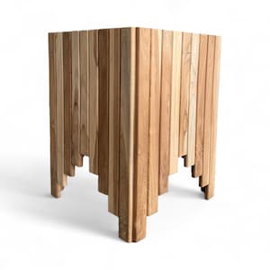 Holz Blumenkasten – Blumenkübel Balkonkasten Pflanzkasten – Handgefertigt – Vertikale Holzlatten – 45x35x35 cm