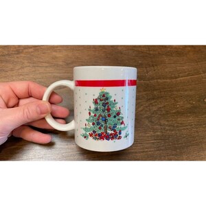 Vintage Christmas Tree Rug-Retro Holiday Coffee/Tea Mug