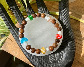 Multicolour mushroom bracelet - wooden mala bead bracelet - earth bracelet