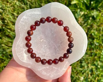 Orange Garnet - Garnet crystal bracelet - Sacral chakra healing - gemstone bracelet - healing crystals - Canadian made