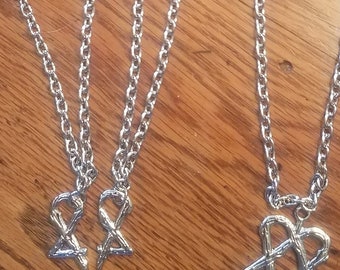 HIM HER Ville Valo - Vi Va La BAM 1991 Gothic Vintage Broken Heart Necklaces Set
