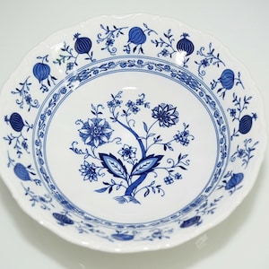 Ciotola in porcellana Seltmann Weiden THERESIA con motivo a cipolla, bianco e blu