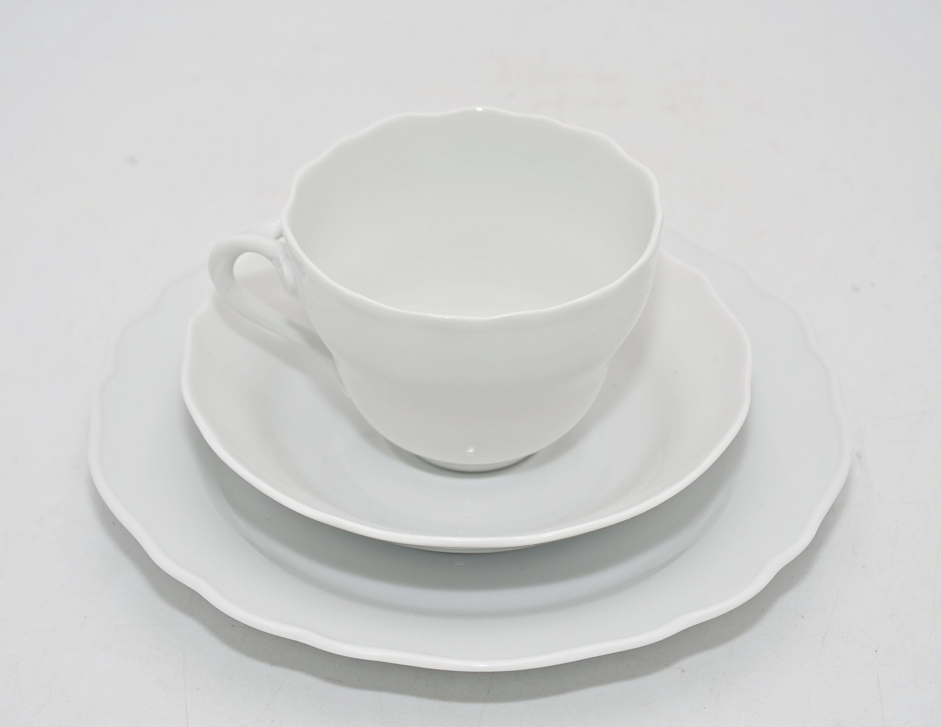 Hutschenreuther Maria Theresia White Coffee Set, Mid Century Coffee Set, Minimalist White Coffee Service, Hutschenreuther White Coffee Set