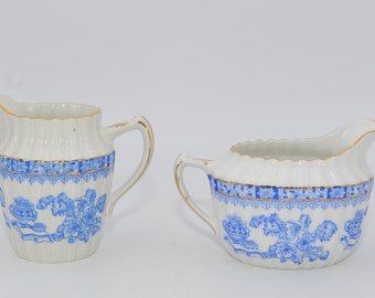 Dzbanek na mleko oryginalny tuppack Chiny Blue Tiefenfurt Silesia 1910-1945 , Śląska porcelana artystyczna dekoracja artystyczna , złoty rand - wybór