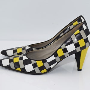 Miu Miu Pumps 90s MIU MIU Shoes Size 35.5 Leather, Vintage Miu Miu Leather Shoes Size 35 1/2, Memphis Style Miu Miu Pumps from the 90s