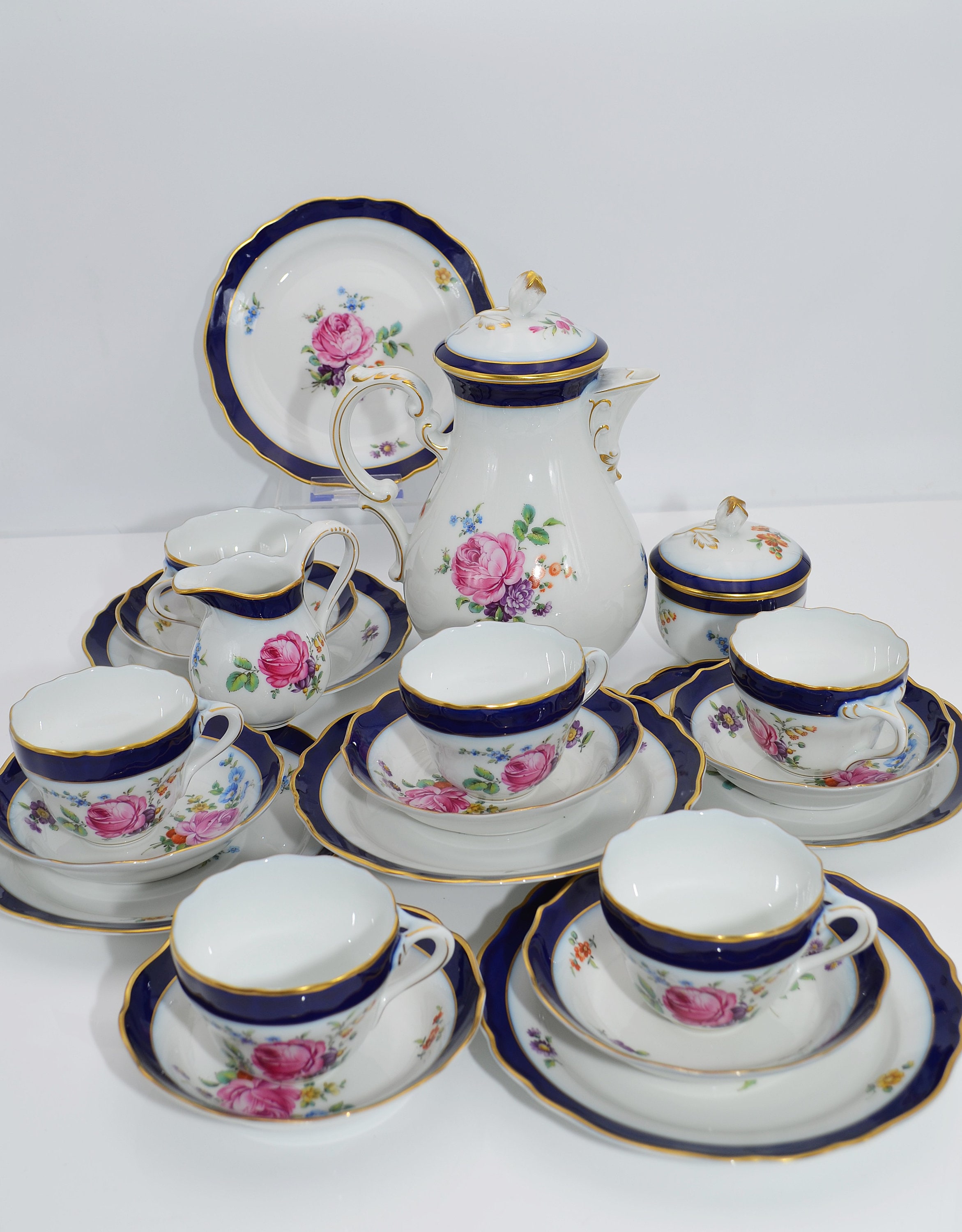21 tlg. Kaffeeservice Hutschenreuther Maria Theresia Rheinsberg , Hutschenreuther Maria Blumen Kobalt Gold Geschirr Goldrand Kobalt Blümchen