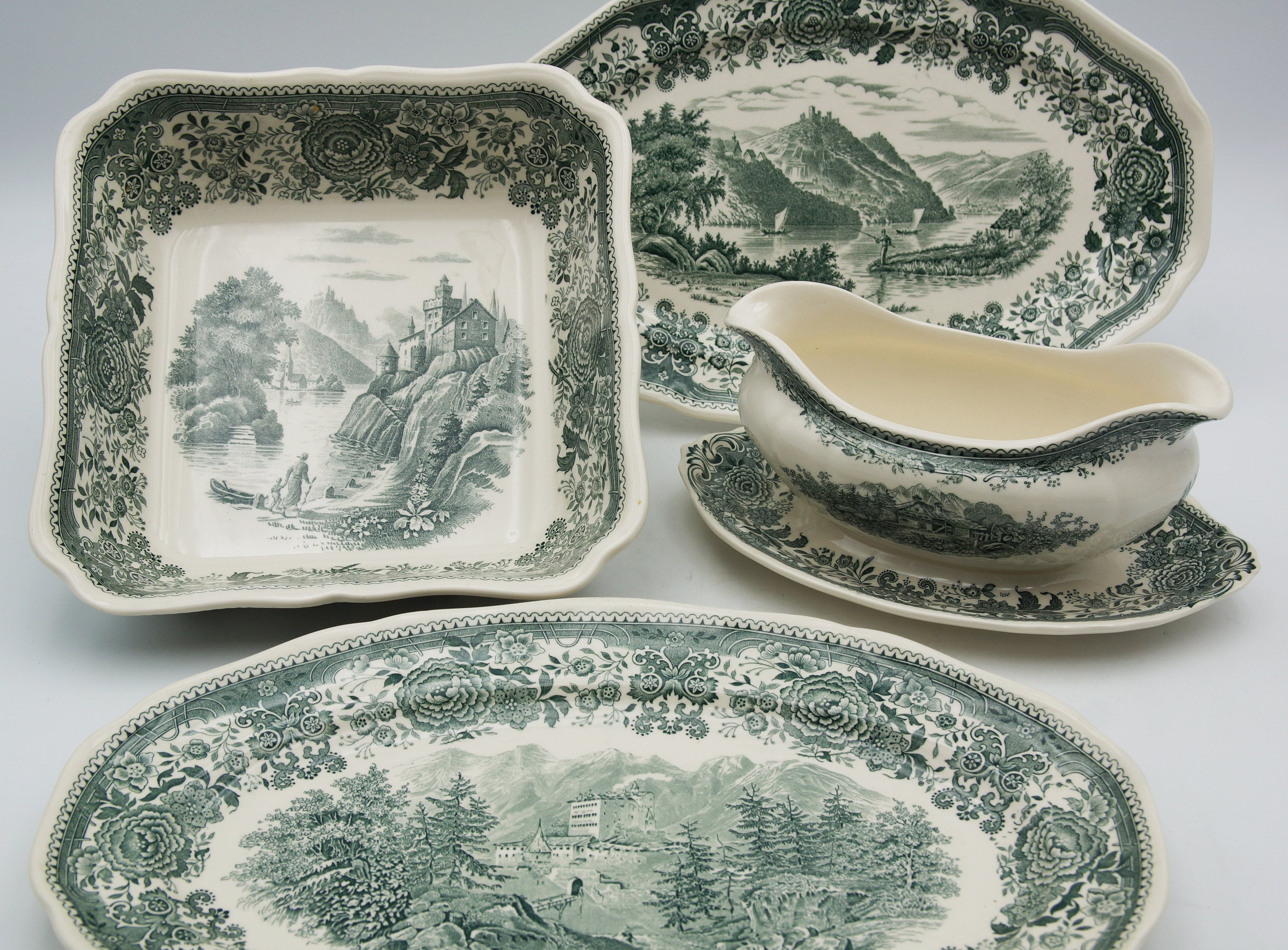 Villeroy Boch Burgenland Green Selection Serving Plate Sauce