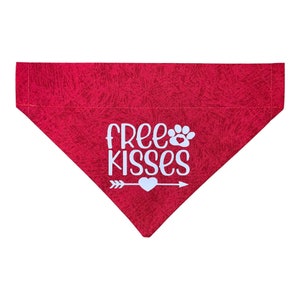 Valentines Day Dog Bandana - Free Kisses - Dog Bandana - Over the Collar - Reversible - - Dog Neckerchief