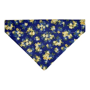 Summer Dog Bandana - Floral Dog Bandana - Over the Collar - Option to Personalize - Two-Sided - Floral Cat Bandana - Puppy Gift