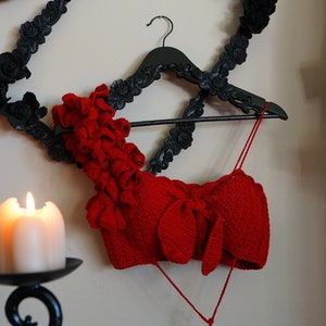 CROCHET PATTERN: Rosié Ruffled Sleeve Bralette