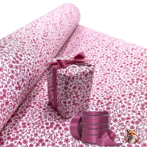 Papel de regalo con diseño floral de color rosa y ramilletes Papel de regalo de San Valentín de Cottagecore: elegantes soluciones de envoltura de 80 g/m²