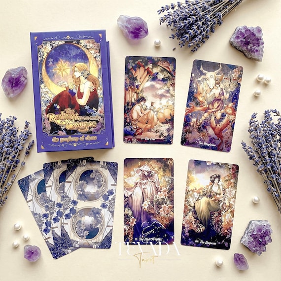 The Radiant Essence Tarot Deck: Vintage Anime Greek Myth Intuitive Guide