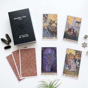 Akashic Eye Tarot: Old School Cartoon Cards Esoteric Symbols Smooth Matte