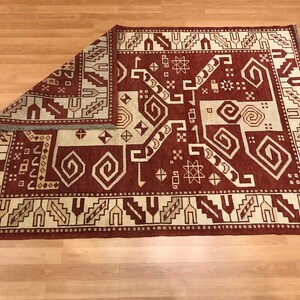 41\u201dx22\u201d  Vintage rug From Central part of Turkey 3' 6'' x 1' 11\u201d feet 106x056 cm