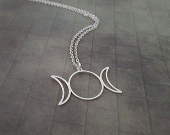 Triple Moon Necklace, Onyx Necklace, Hecate Pendant, Triple Goddess Necklace, Triple Moon Mythology, Hecate Symbol, Alternative Jewelry